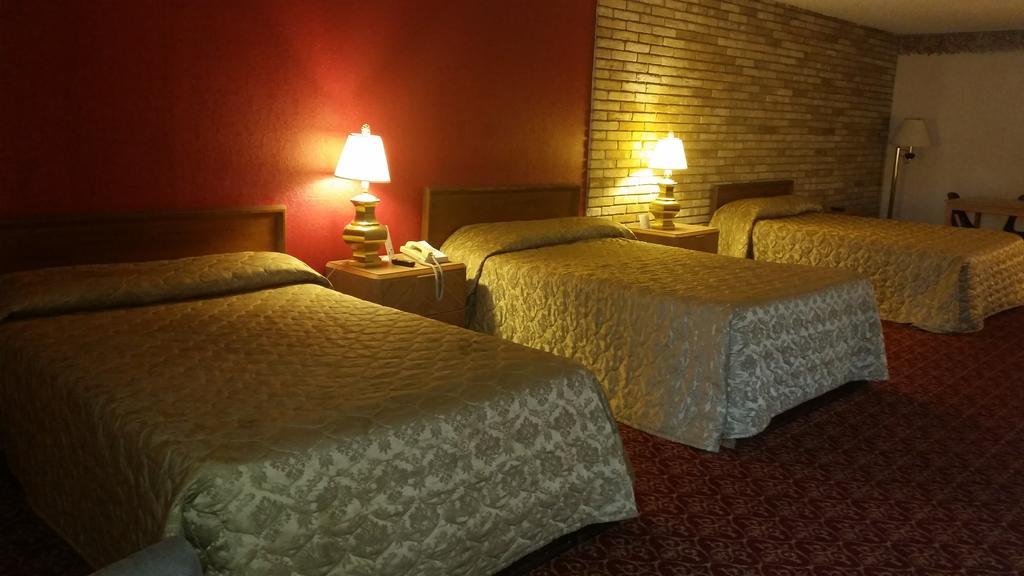 Executive Inn And Suites Waxahachie Exteriér fotografie